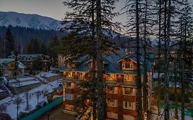 Hotel Pine Spring Gulmarg 4*